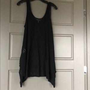 BCBG Maxazria flowy tank